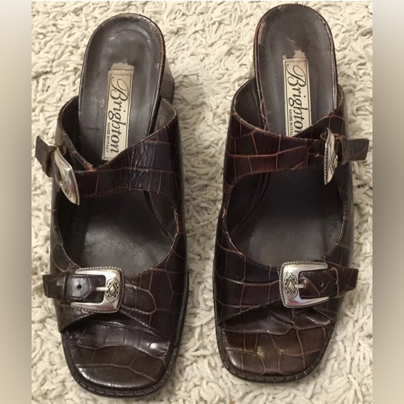 BRIGHTON Talene brown leather alligator print open toe sandals heels shoes 7.5 N - Picture 1 of 7